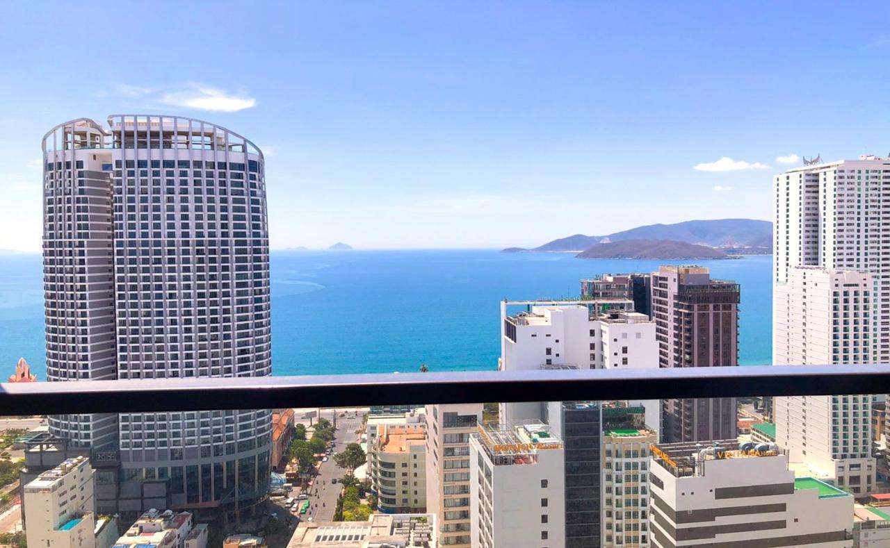 Sunny Smes - Virgo Nha Trang Exterior foto