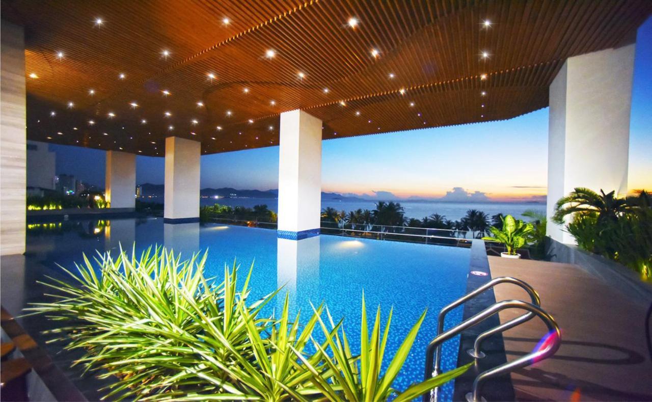 Sunny Smes - Virgo Nha Trang Exterior foto