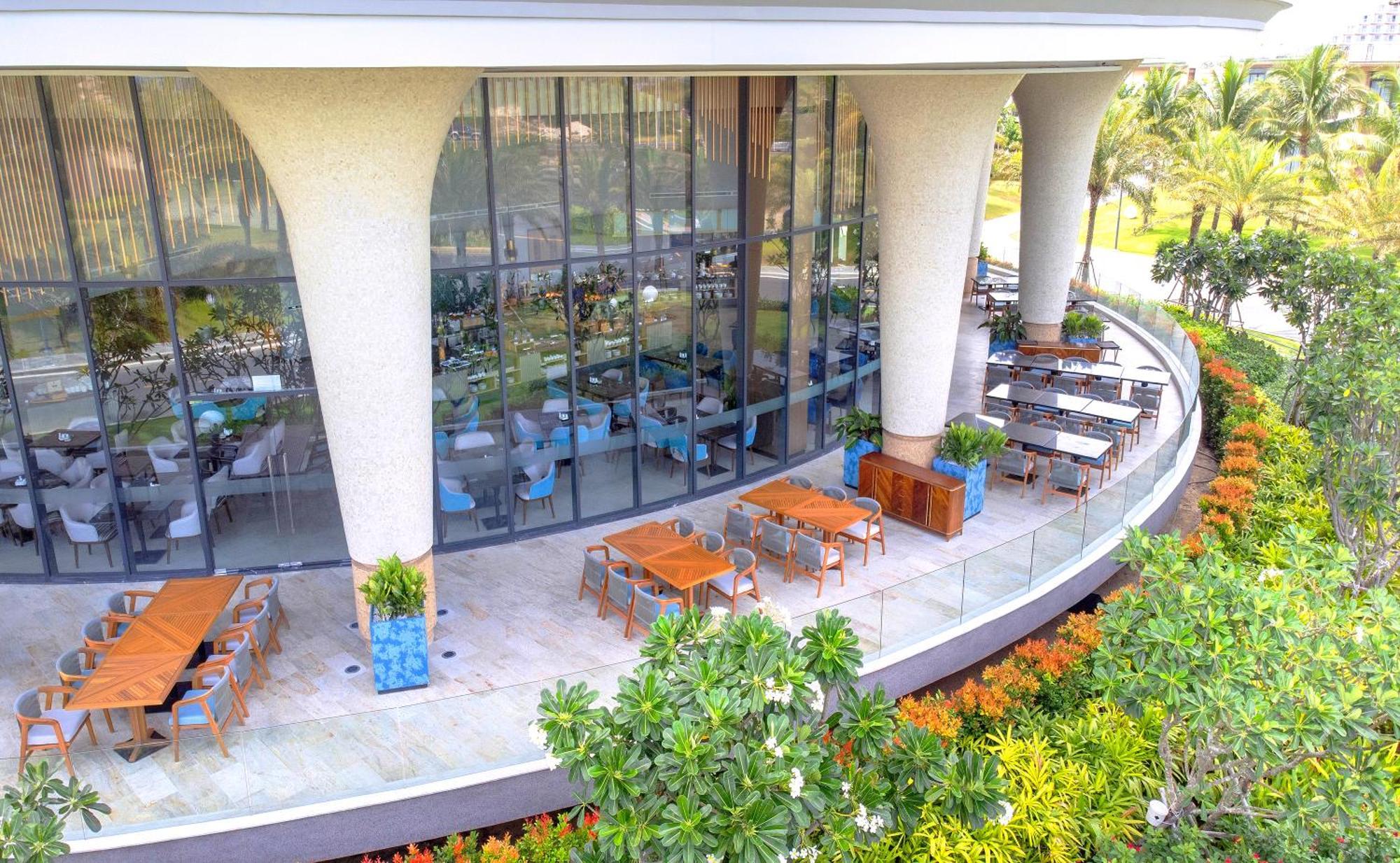 Sunny Smes - Virgo Nha Trang Exterior foto