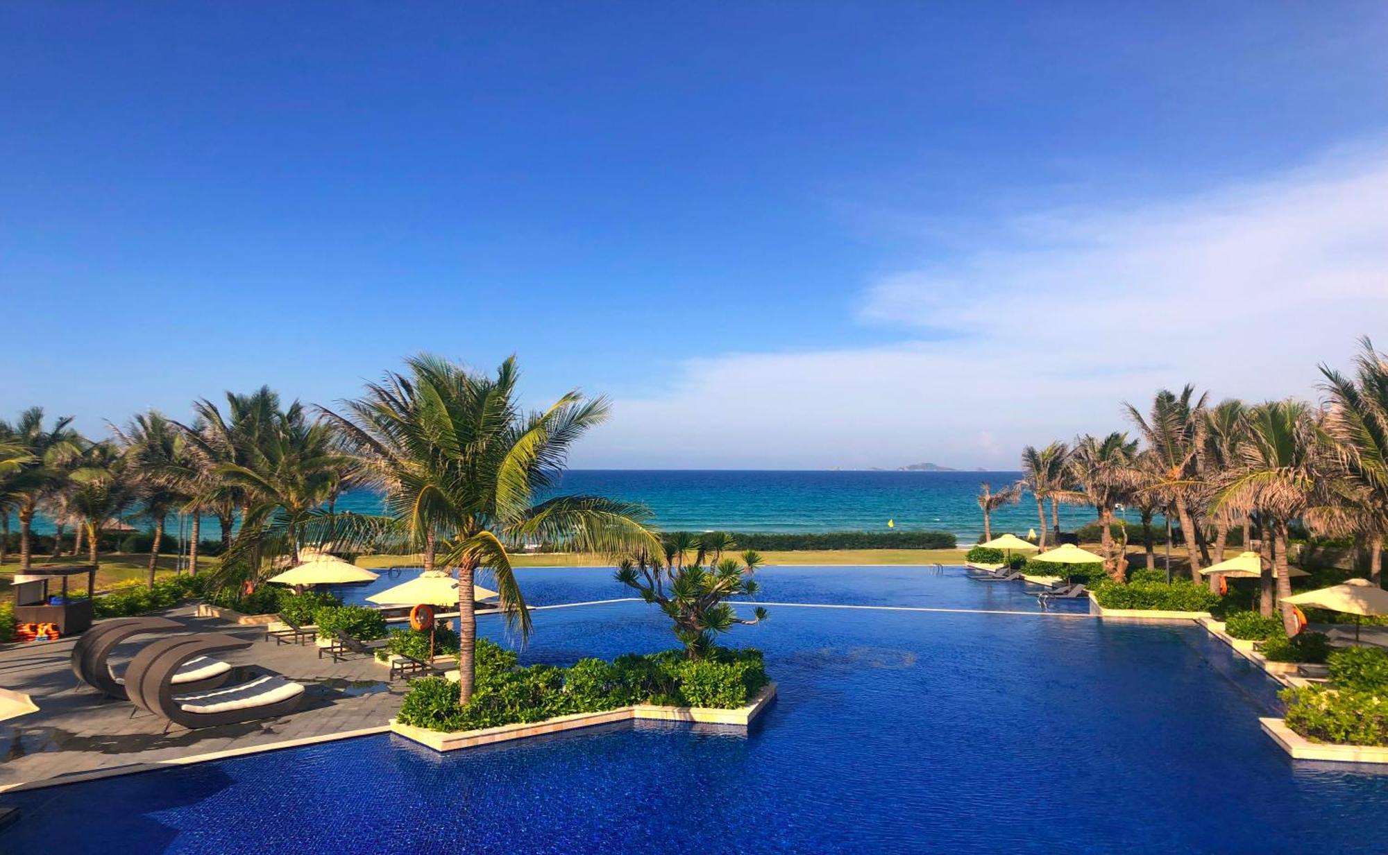 Sunny Smes - Virgo Nha Trang Exterior foto